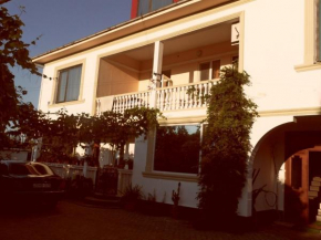 Гостиница Guest House Los Angisa  Батуми